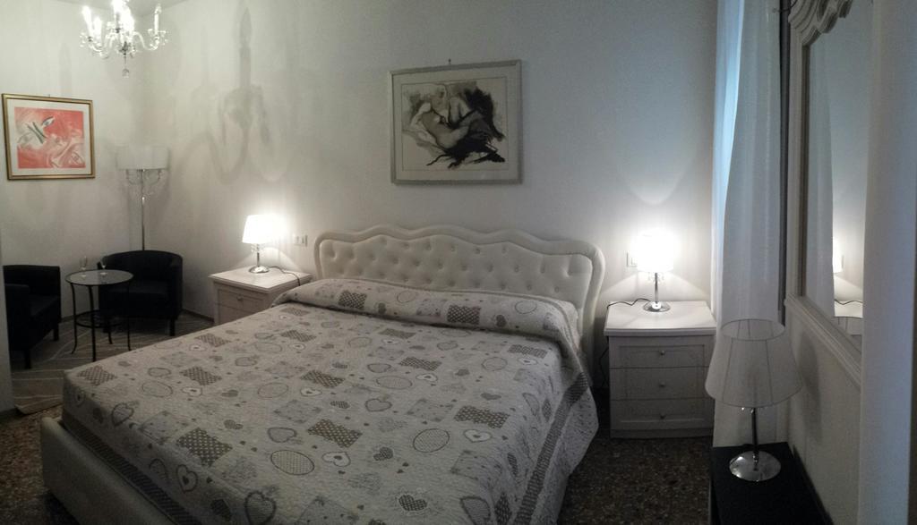 Inn Angolo Fiorito Venice